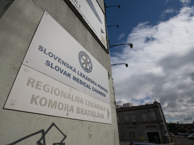 Slovenská lekárska komora