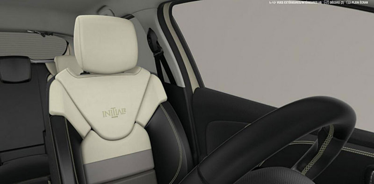 Renault Clio Initiale Paris
