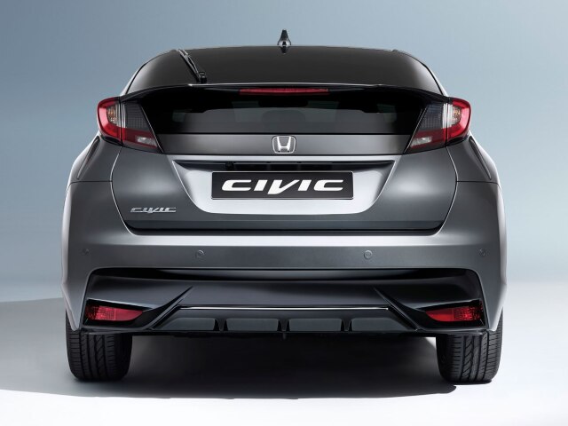 honda-civic-2015-vynoven-ufo-pr-de-u-po-troch-rokoch-novinky