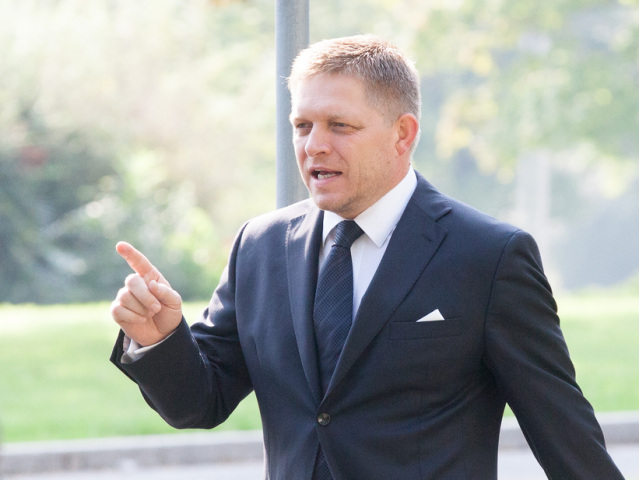 Robert Fico, premiér, predseda vlády, vláda