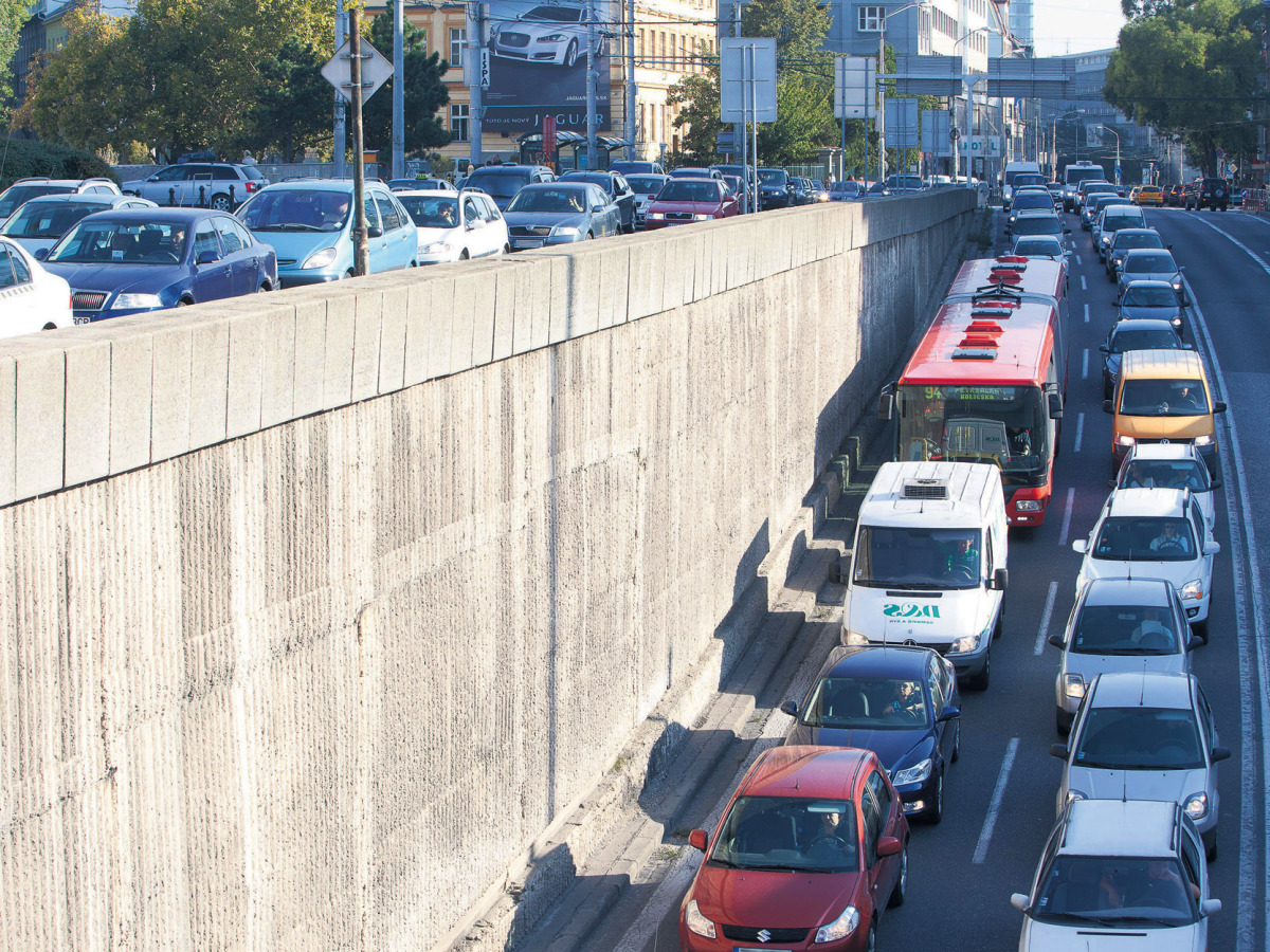 zápcha, Bratislava, cesta