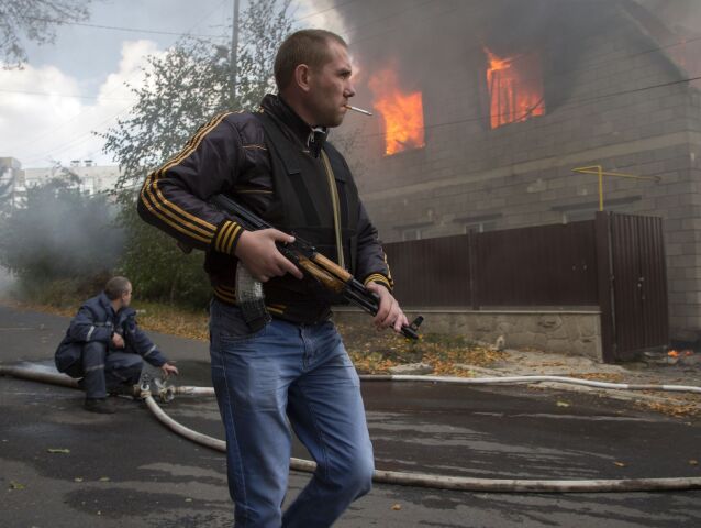 Ukrajina, Doneck, proruský separatista, zbraň