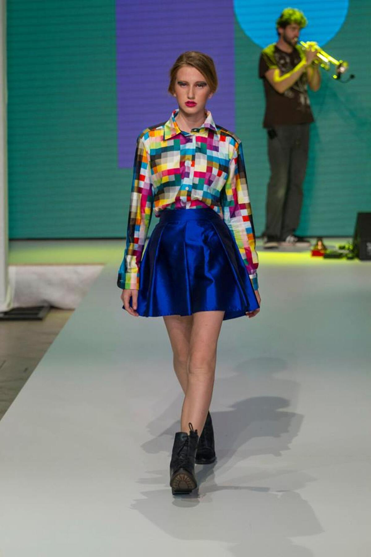 Lenka Sršňová - Fashion Live! Slovak Fashion Week Initiative 2014
