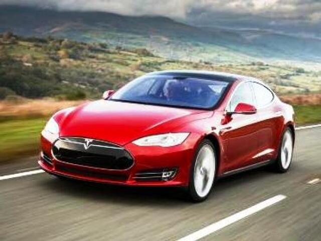 Tesla S Dual drive - 2015