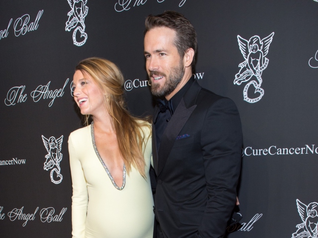 Herečka Blake Lively a jej manžel Ryan Reynolds.