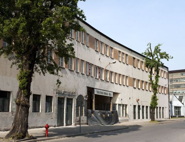 Oscar Schindler, Oskar, Schindlerov zoznam, Židia, budova, továreň
