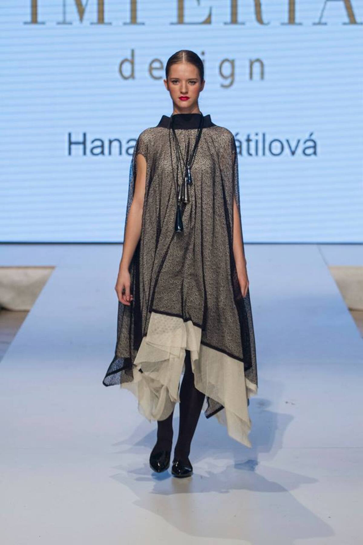 Fashion Live! 2014 - trendy - asymetria a vrstvenie