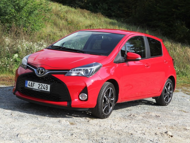 Toyota Yaris 1,33 VVT-i - test 2014