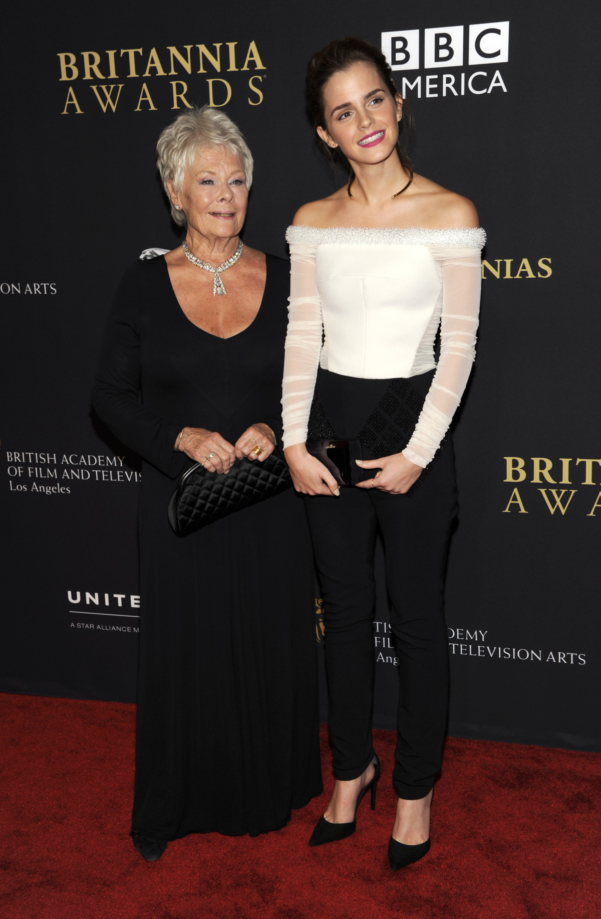 Judi Dench (vľavo) a Emma Watson