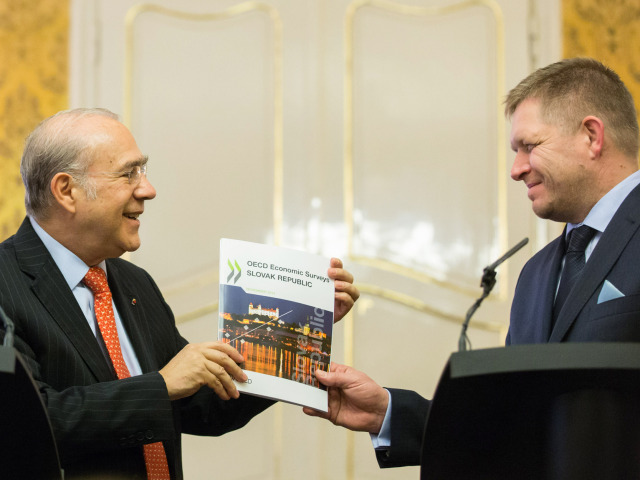 Gurrí­a, Fico, OECD