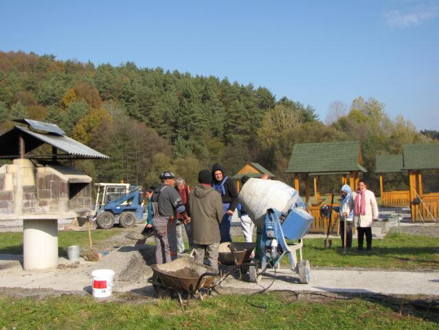 Stará Kremnička, miešačka, výstavba, nezamestnaní