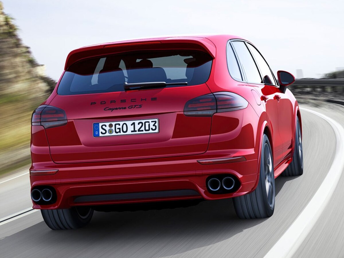 Porsche Cayenne GTS - 2015
