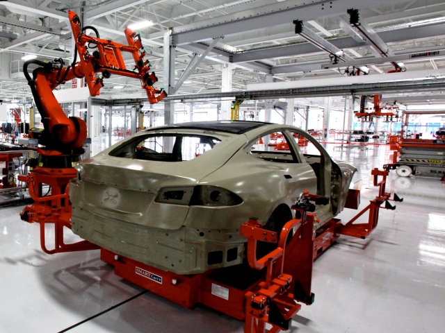 Tesla - produkcia