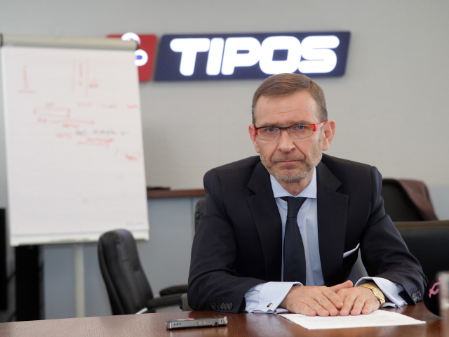 Ladislav Kriška, Tipos