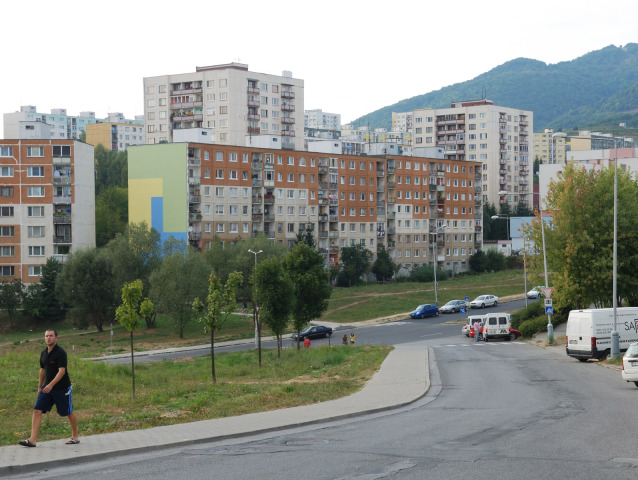 nehnutelnost, panelak, byvanie, Banska Bystrica - sidlisko Sasova