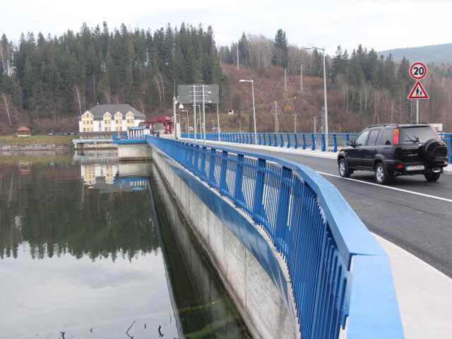 priehradný múr, Orava