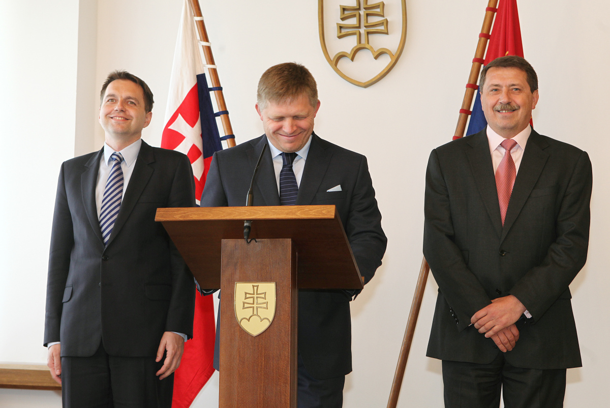 Robert Fico, Pavol Paška