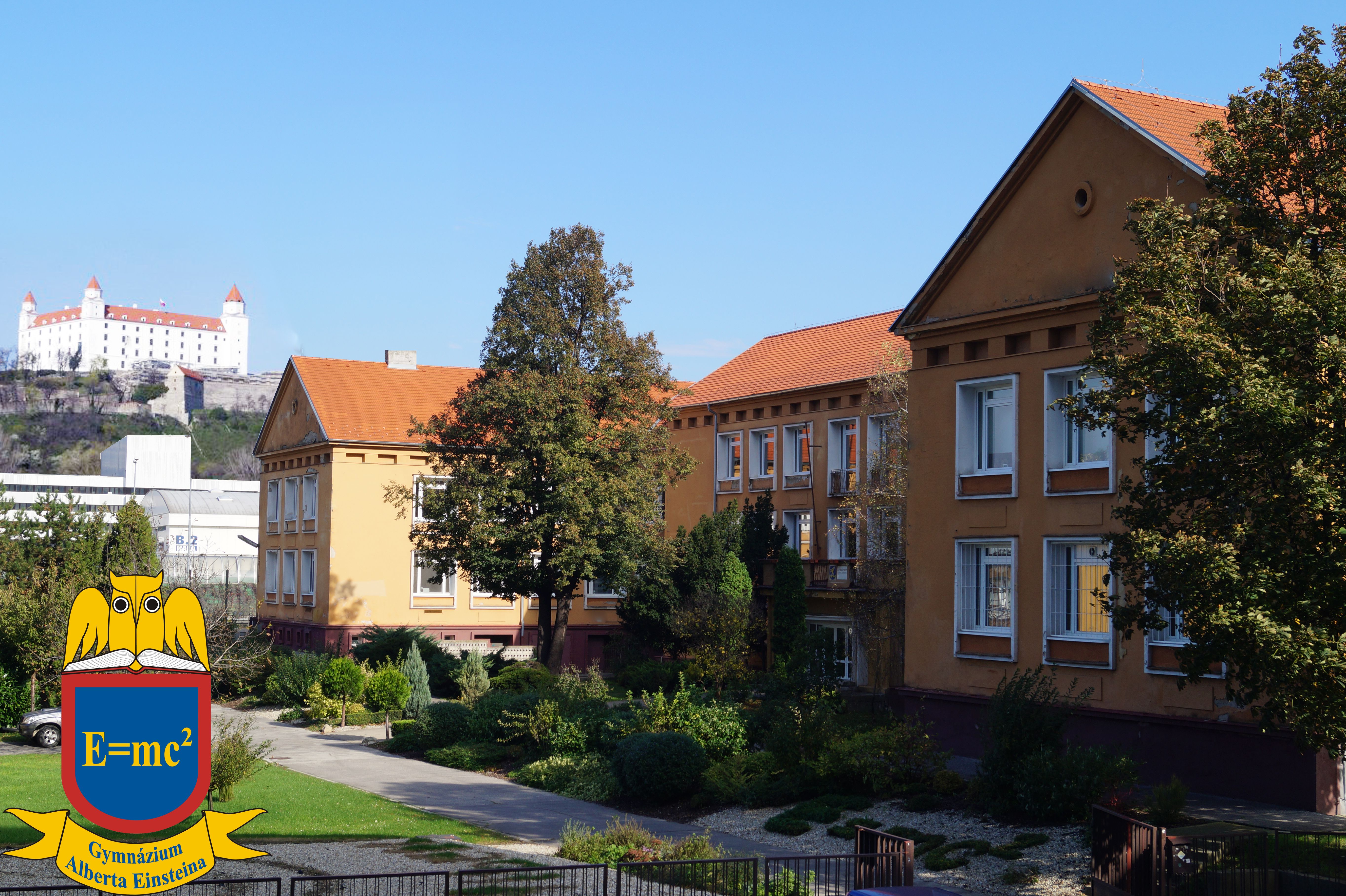 skola s logom einsteinova inzercia