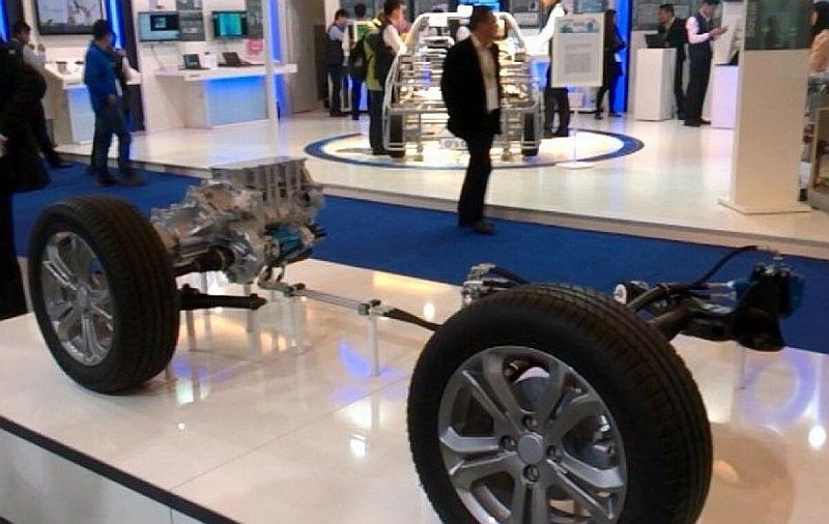 Poclain Hydraulics - hydraulické 4x4