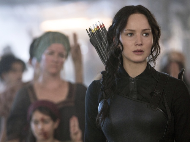 Box Jennifer Lawrence ako Katniss Everdeen
