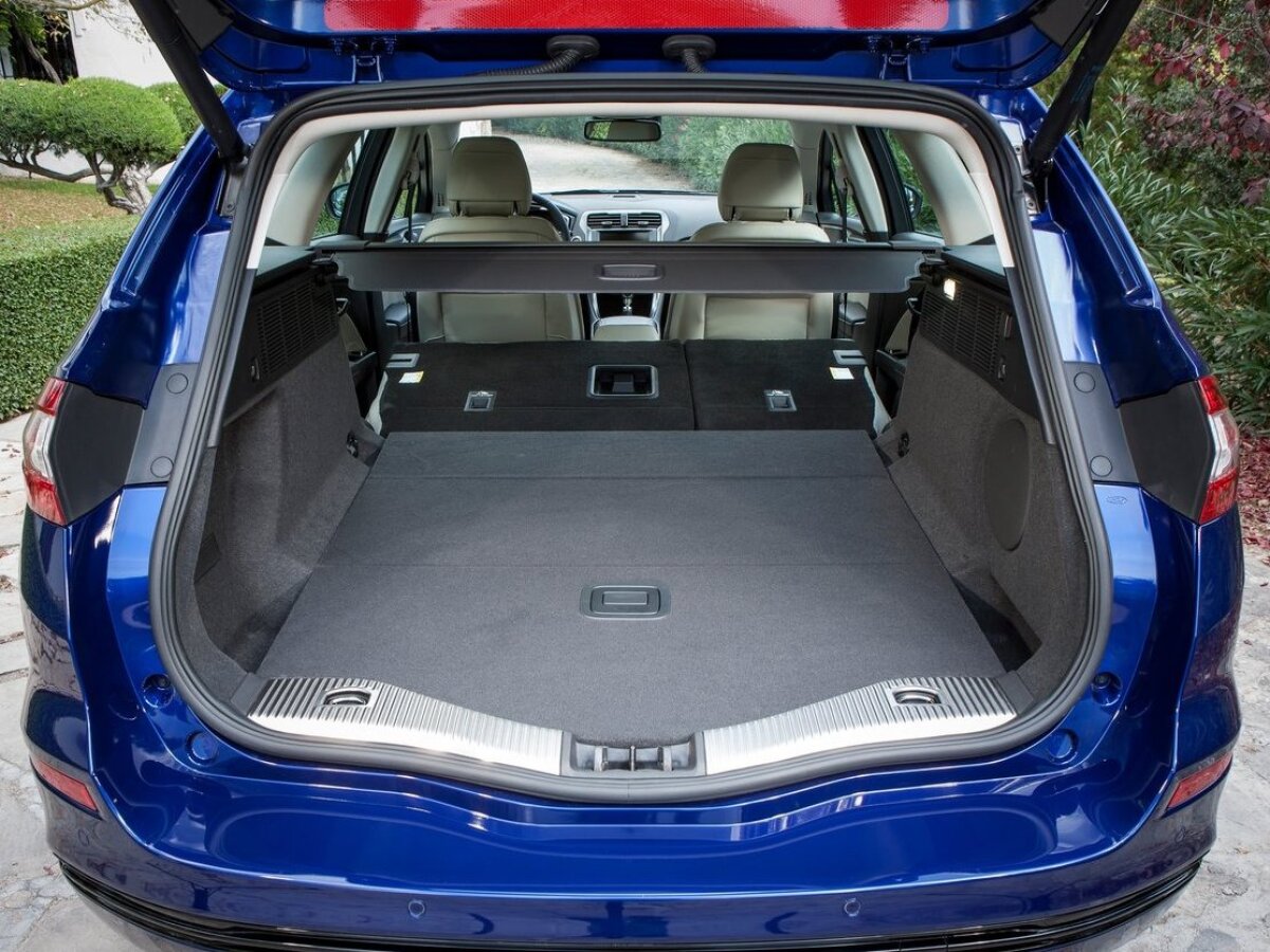 Ford Mondeo - 2015