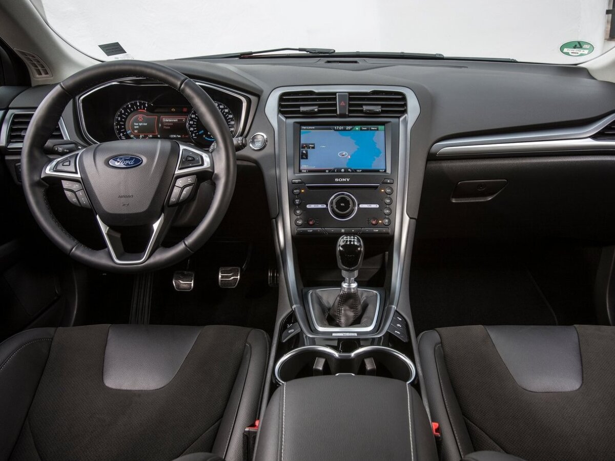 Ford Mondeo - 2015