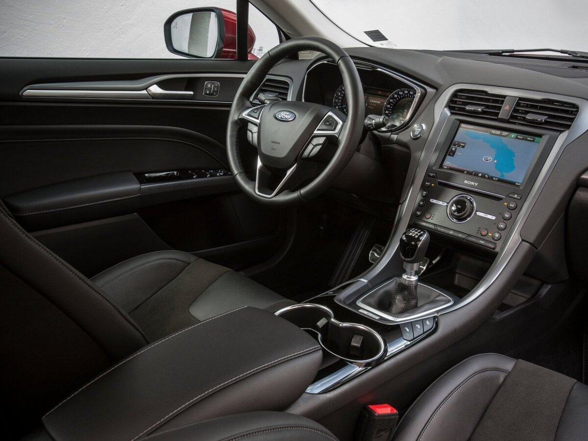 Ford Mondeo - 2015