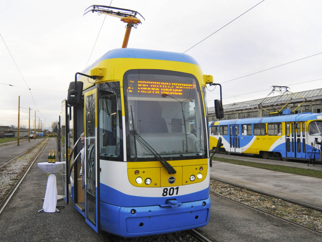 Košice, električka Vario, MHD,