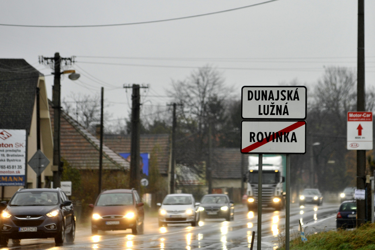 Dunajská Lužná, protest, blokáda, doprava, cesty, autá,