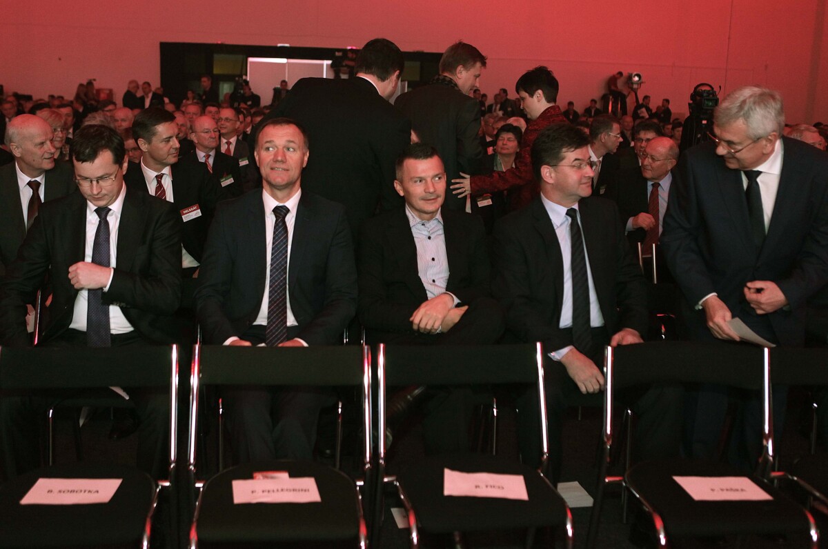 Smer, Draxler, Čislák, Počiatek, Lajčák, Jahnátek