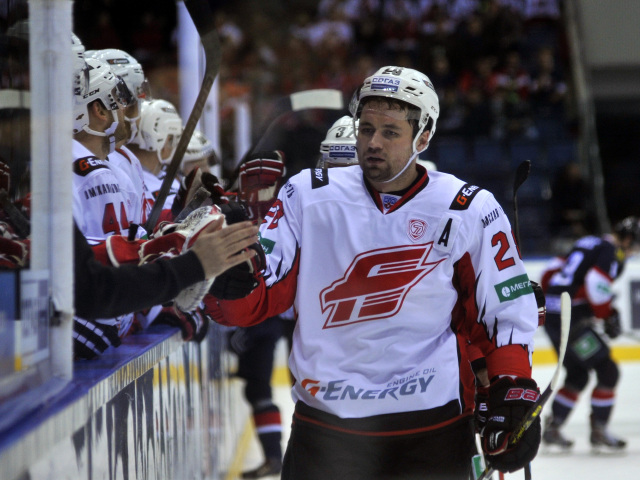 Denis Kuľaš, Avangard Omsk