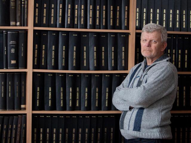 ladislav hanniker, knižnica