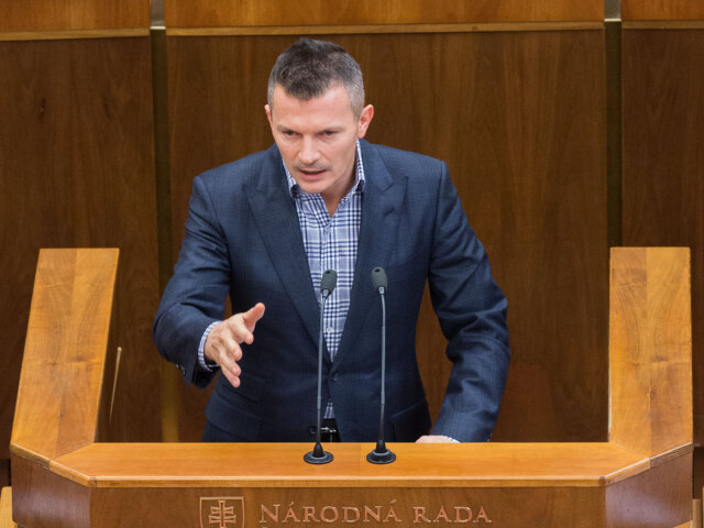 Ján Počiatek