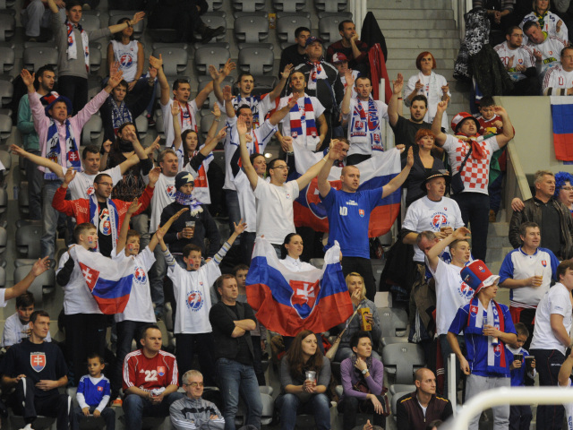 Fanúšikovia Slovenska, hádzaná