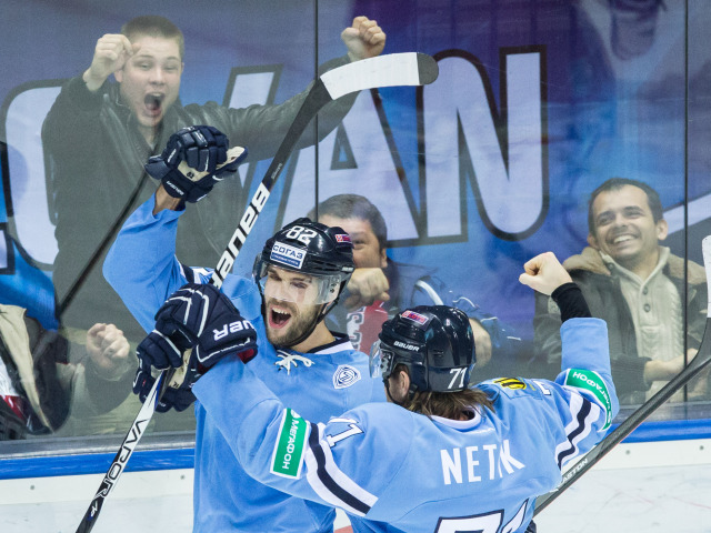 Tomáš Netík, Michal Vondrka, Slovan, hokej, radosť