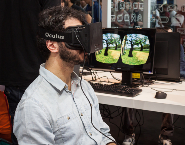 Oculus Rift, okuliare, virtuálny priestor,