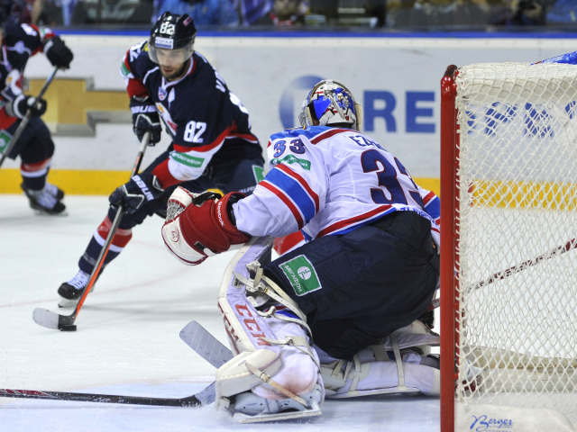 Michal Vondrka, Iľja Ježov, Slovan Bratislava, Lada Togliatti