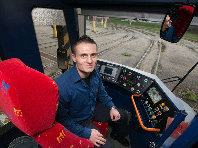 šofér, Dominik Minárik
