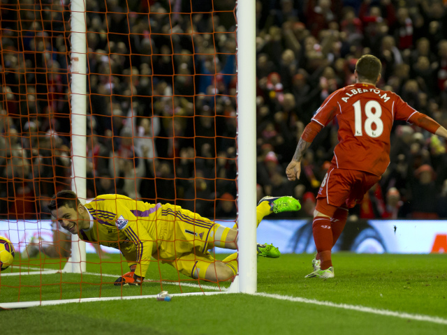 lukasz fabianski, alberto moreno, liverpool, swansea