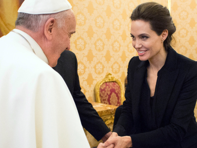 Angelina Jolie a pápež František