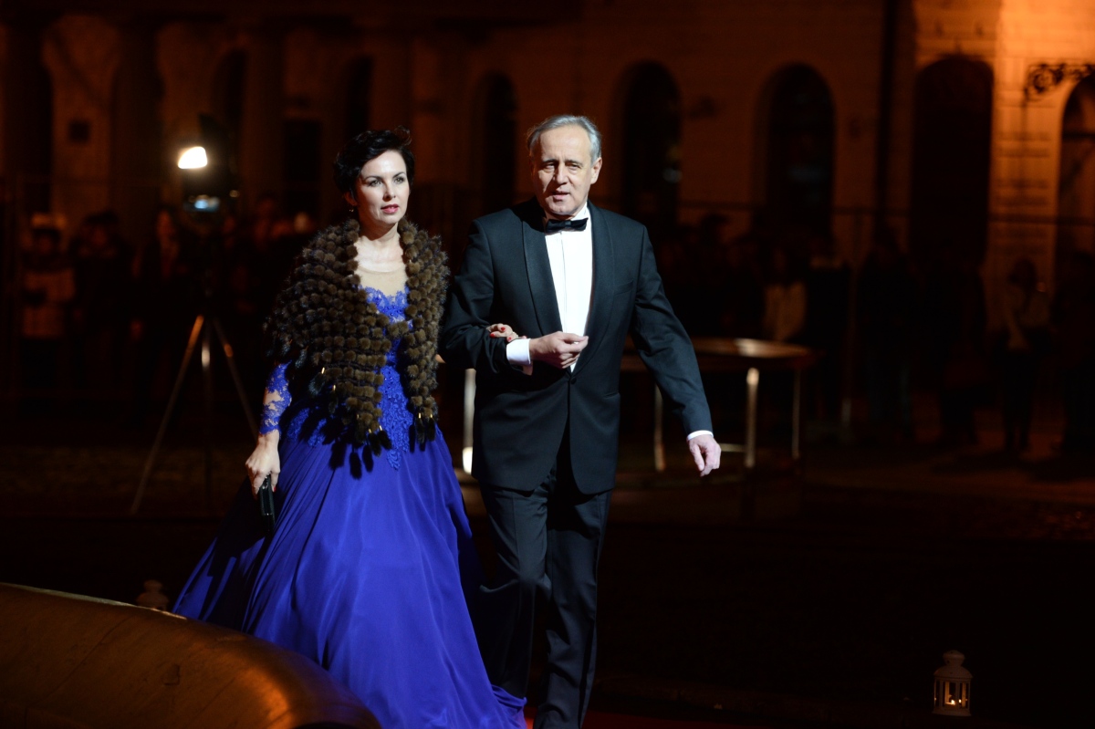 Herec a riaditeľ Divadla Andreja Bagara v Nitre Ján Greššo s manželkou.