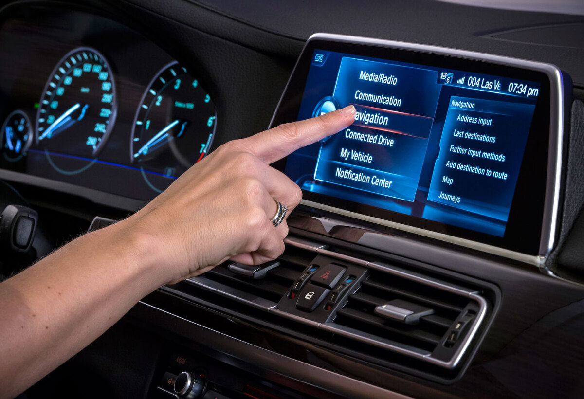 BMW iDrive - 2016
