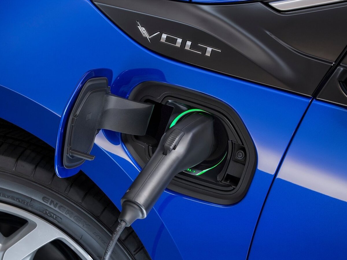 Chevrolet Volt - 2015