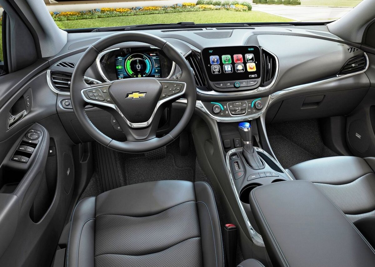 Chevrolet Volt - 2015