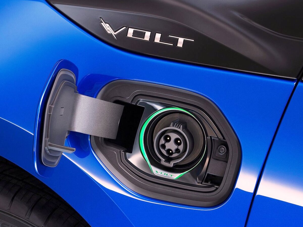 Chevrolet Volt - 2015