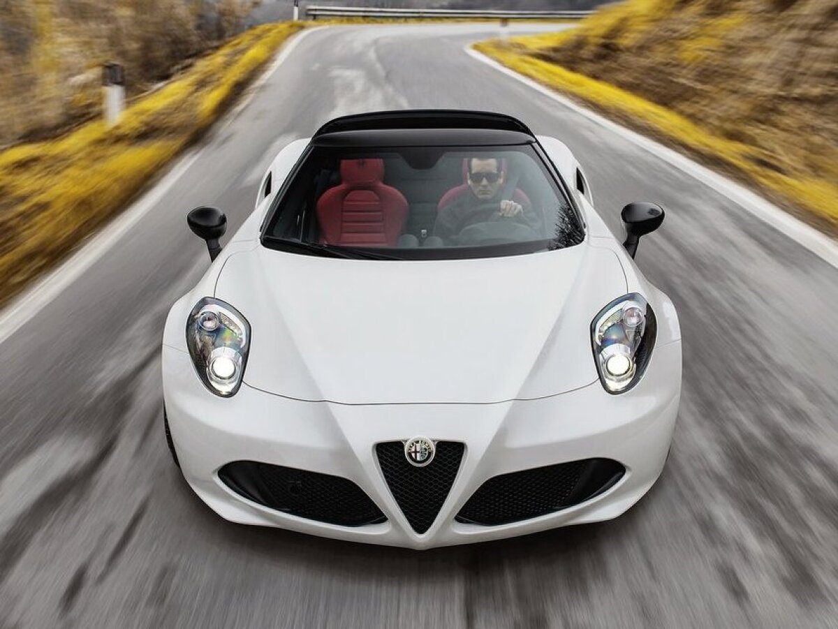 Alfa Romeo 4C Spider - 2015