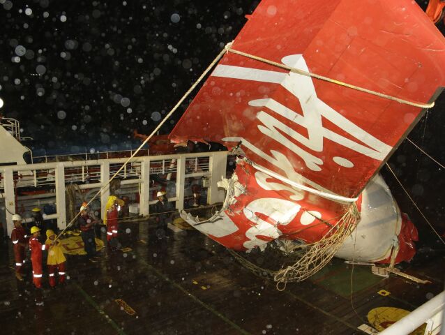 AirAsia, Indonézia, lietadlo, trosky, vrak, lietadlo, Suburbay