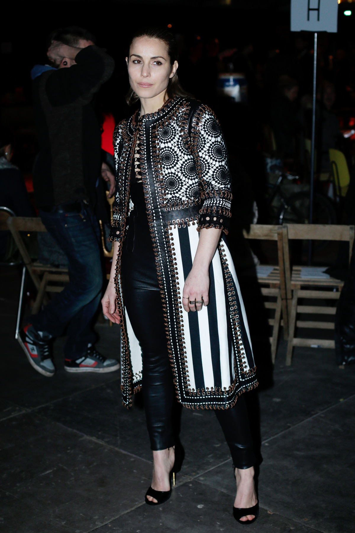 Givenchy - jeseň-zima 2015 - Paríž - Noomi Rapace