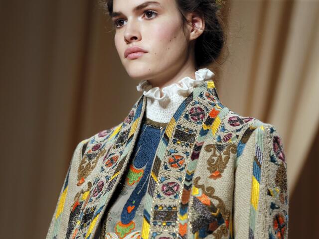 Valentino Couture - jar-leto 2015 - Paríž