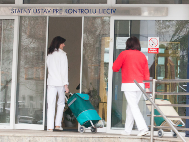 ŠÚKL, štátny ústav pre kontrolu liečiv, lieky, testy, recepty,  lekárne, lekáreň